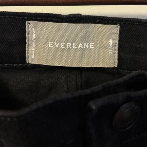 Everlane high rise straight ankle length. - Picture 3 of 4
